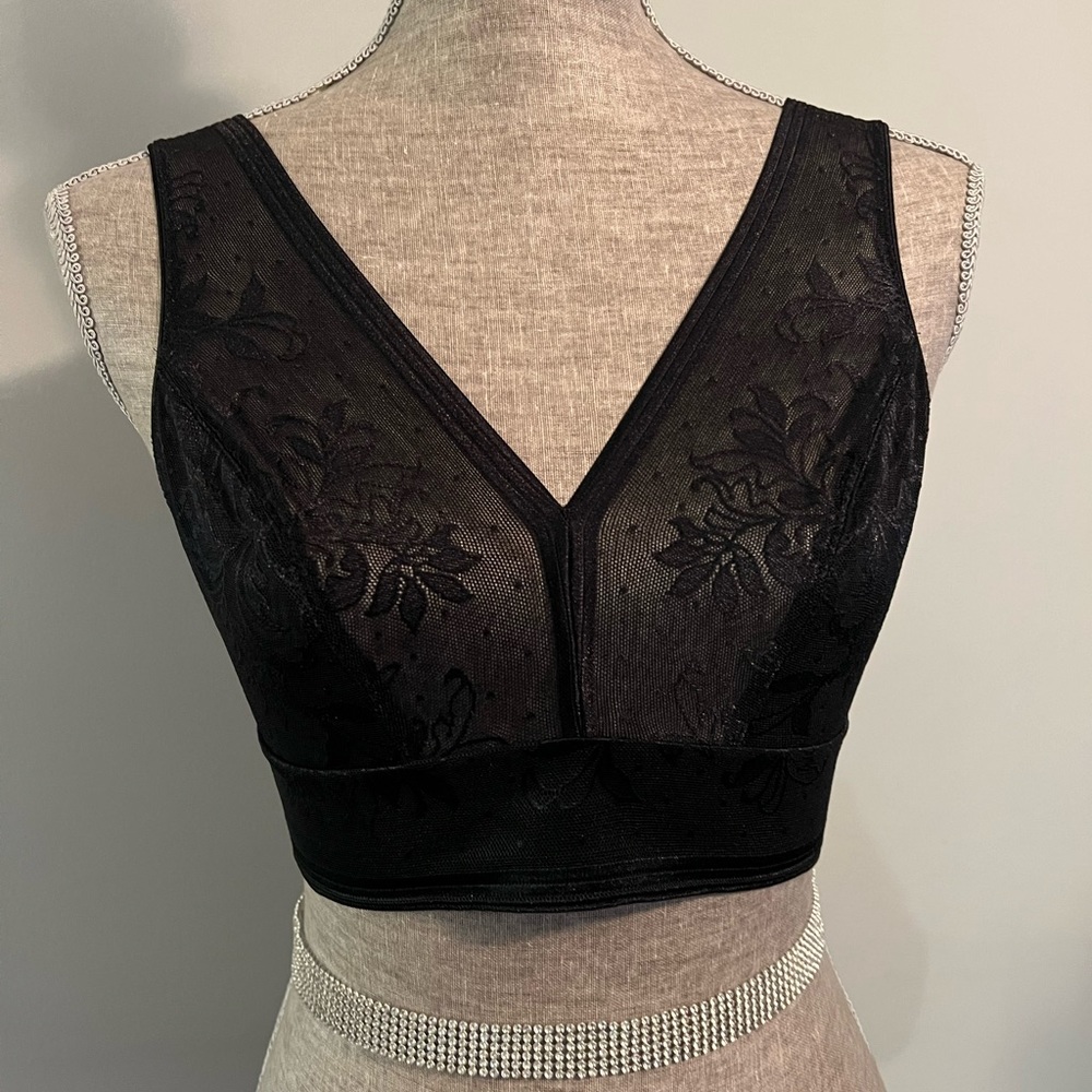 Wacoal | Size 34 | Black | Wireless Sheer Lace Bra | Flower & Dot Design | NWOT - Picture 1 of 6